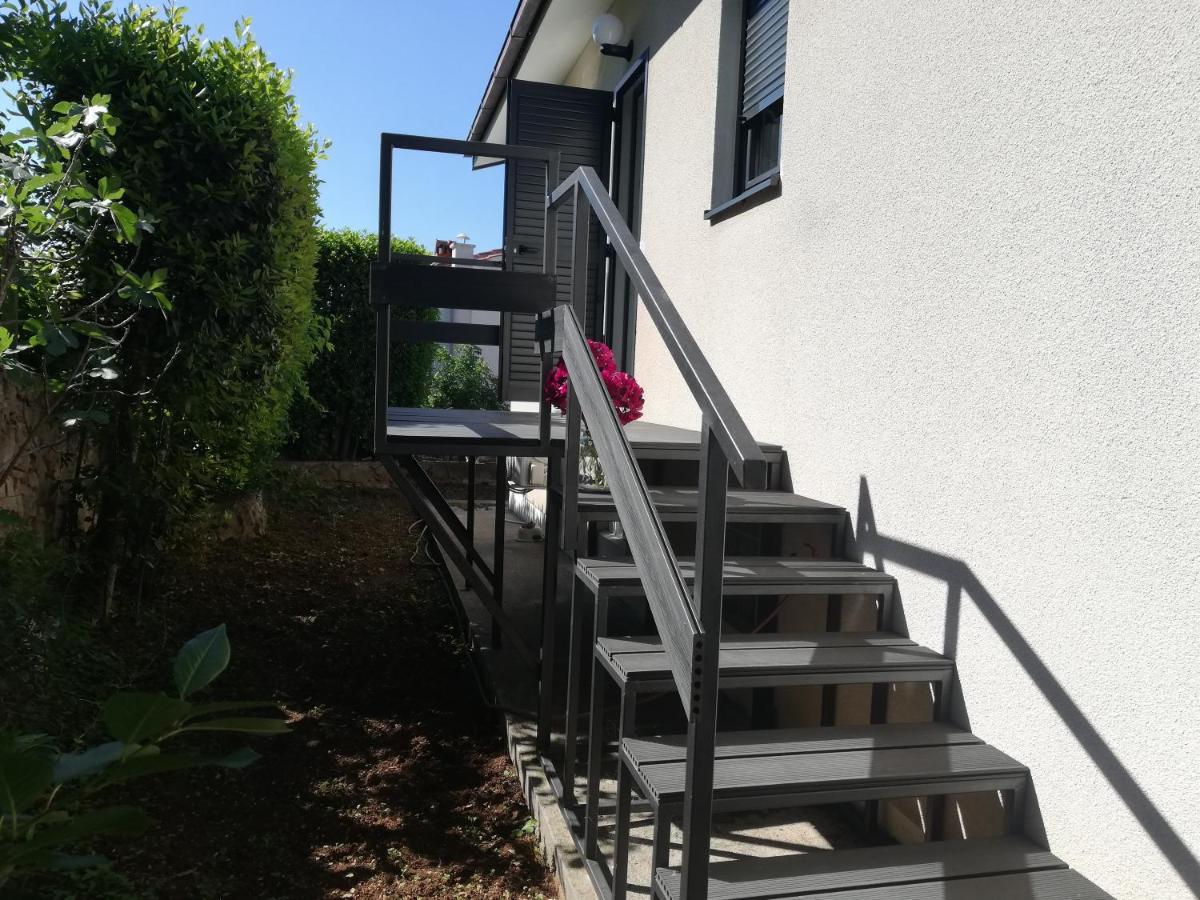 Apartments 4U Omišalj Dış mekan fotoğraf